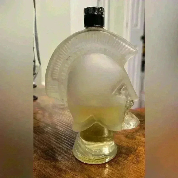 AVON Vintage Spartan Head Tribute Cologne After Shave ~50% - Picture 2 of 6